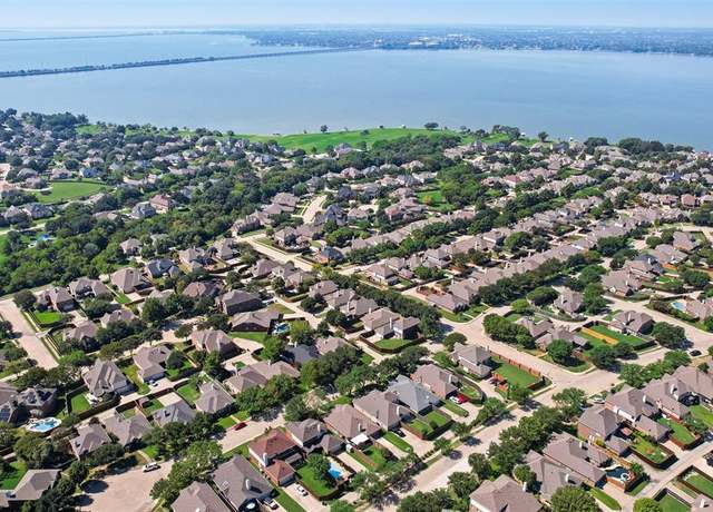 The Shores — gated lakefront community on Lake Ray Hubbard, Rockwall, TX